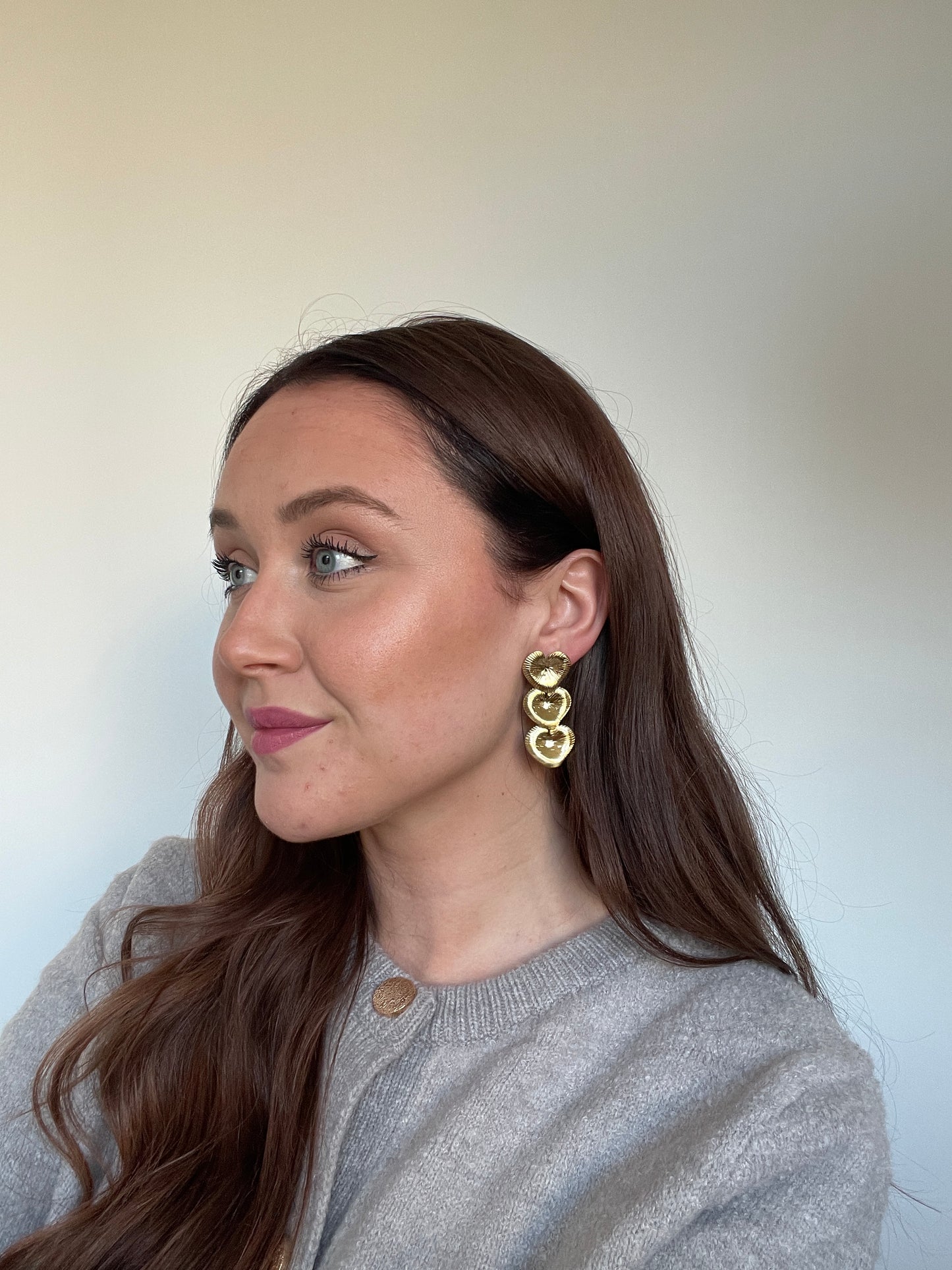 Love all over oorbellen - Goud